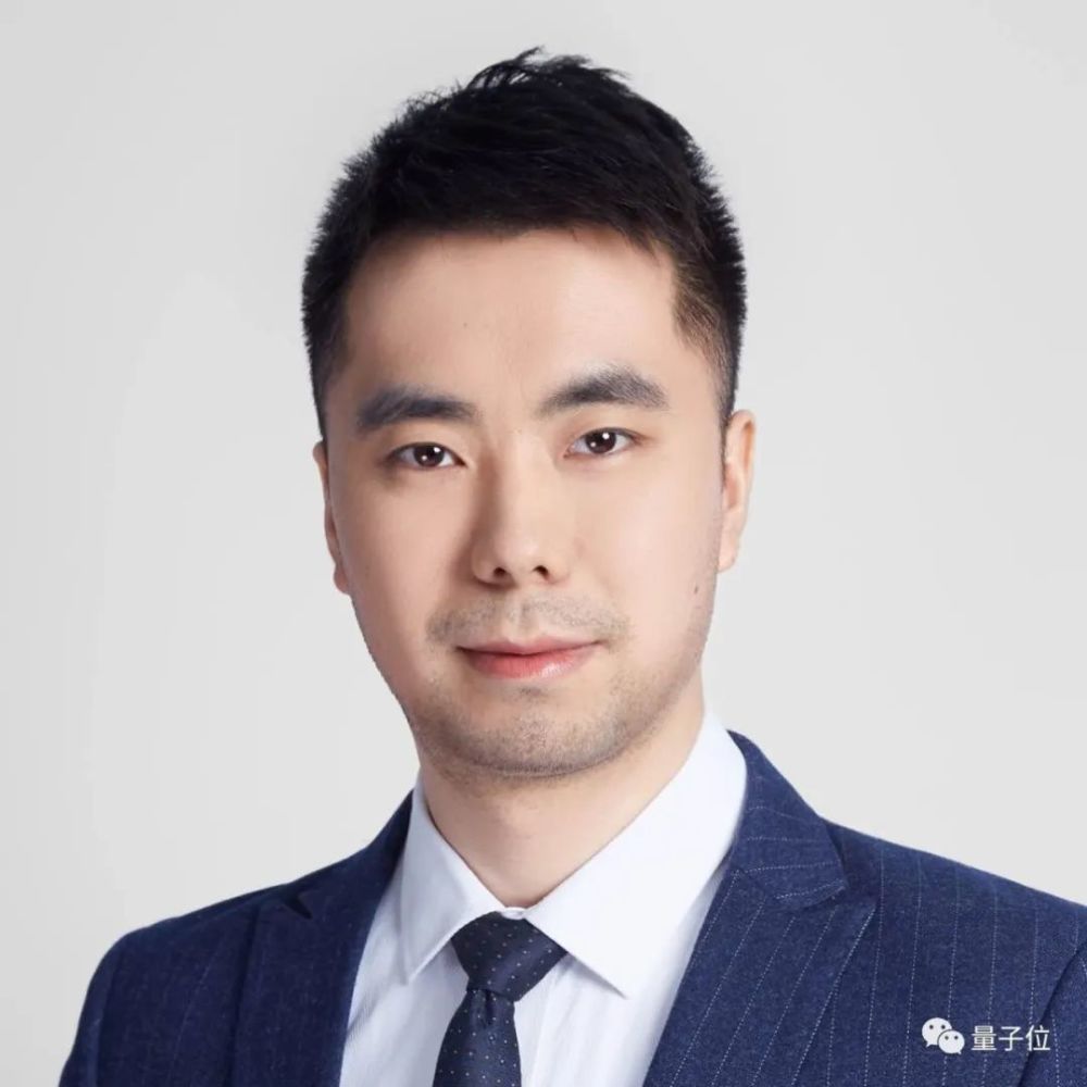 黄云闻最新高科技产品介绍及创新成果展示